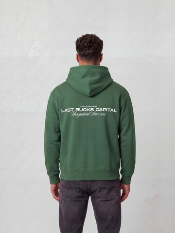 Veste de survêtement 'Last Bucks | Capital Zip Hoodie' Last Bucks en vert