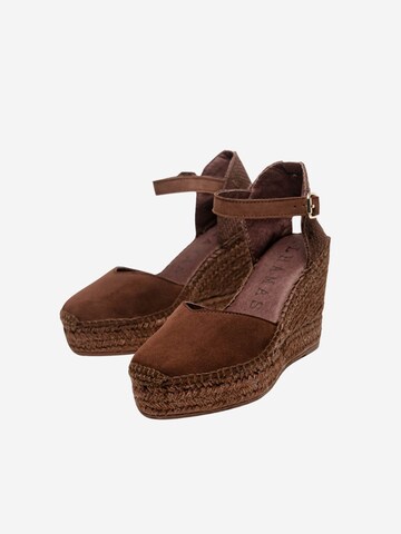 Alhamas Slingpumps 'Alpargata Cuña 10 cm Ante' in Bruin