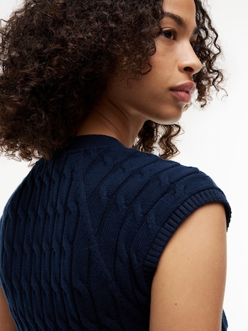 TOMMY HILFIGER Kootud vest, värv sinine