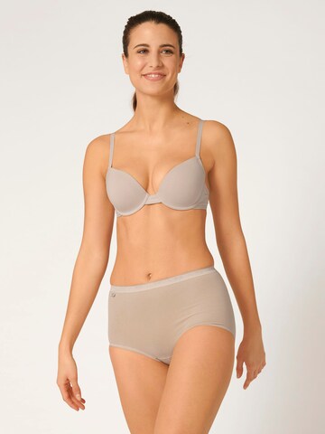 Slip ' Basic+ ' SLOGGI en beige : devant
