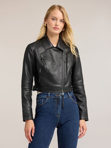 MOTIVI Between-season jacket in Black