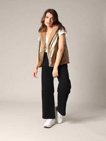 Gilet 'Nara' Deeluxe en or