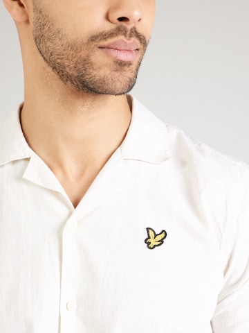 Lyle & Scott Regular fit Πουκάμισο σε μπεζ