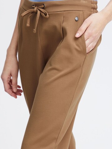 Effilé Pantalon Fransa en marron