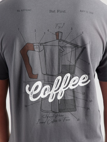 BLEND - Camiseta 'BHKEYON' en gris