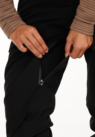 SOS Regular Pants 'Aspen' in Black