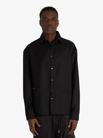 Coupe regular Chemise Yes London en noir : devant