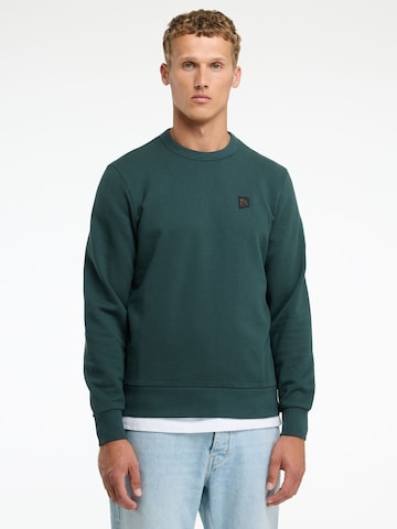 CHASIN' Sweatshirt 'Toby Wave' in Green: front