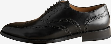 Pantofi cu șireturi de la Next pe negru: față