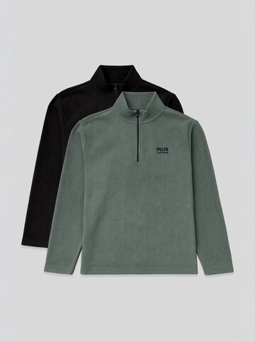 Tommy Life Sweatshirt in Green: front
