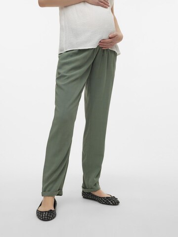 Regular Pantaloni 'BIBI' de la MAMALICIOUS pe verde