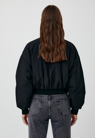 Finn Flare Between-Season Jacket in Black