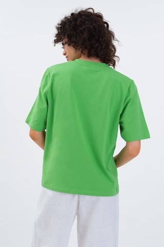 Aligne - Camisa 'Fino' em verde