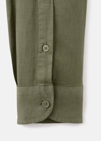 MANGO MAN Regular fit Button Up Shirt 'Avispah' in Green