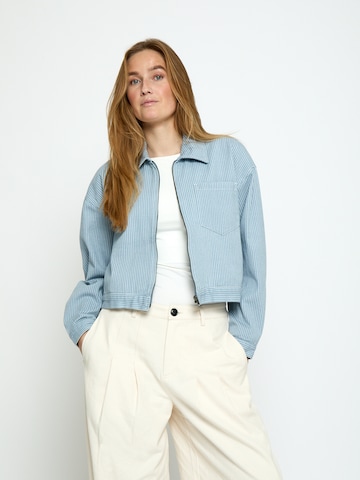 minus Jacke 'Channi' in Blau: Vorderseite