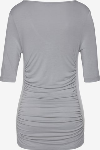 LASCANA Shirt in Grey