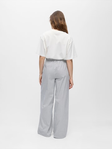 Loosefit Pantalon 'OBJETSY' OBJECT en blanc