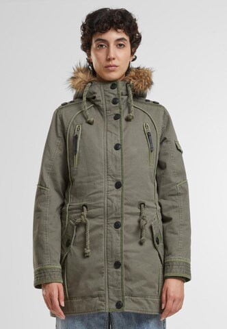 Brandit Winter parka 'Emma' in Green: front