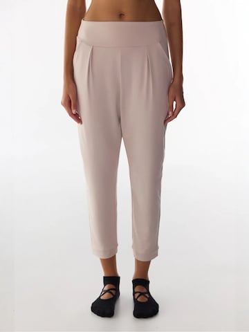 Penti Workout Pants 'Aktive Unterteile' in Grey: front