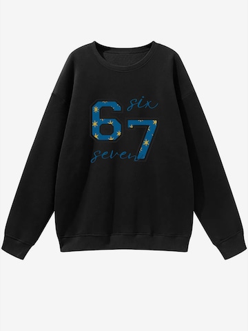 GORHEY Sweatshirt in Black: front