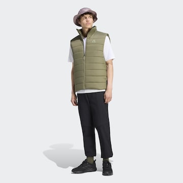 ADIDAS TERREX Sportweste' Multi Essentials' in Grün