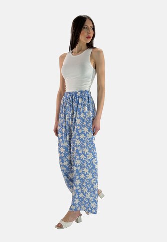 Elara Wide leg Trousers in Blue