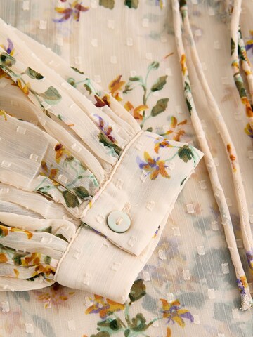Next Bluse in Beige