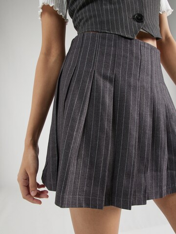 SOMETHINGNEW Skirt 'KARA' in Grey