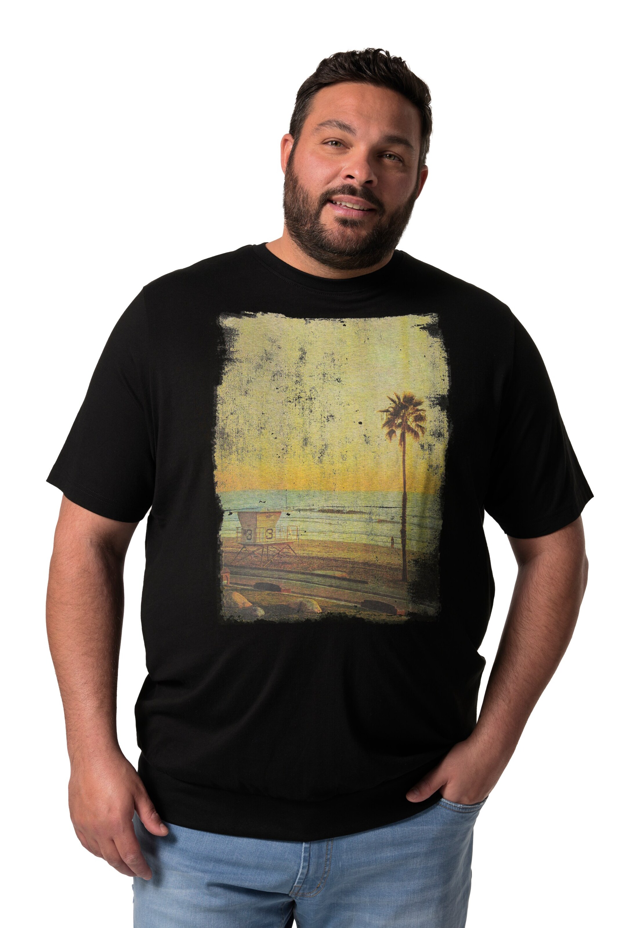 Men Plus Shirt in Black: front