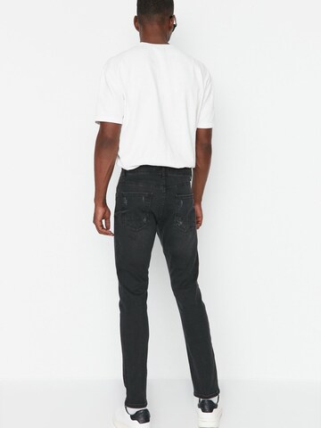 Trendyol Slimfit Jeans in Schwarz