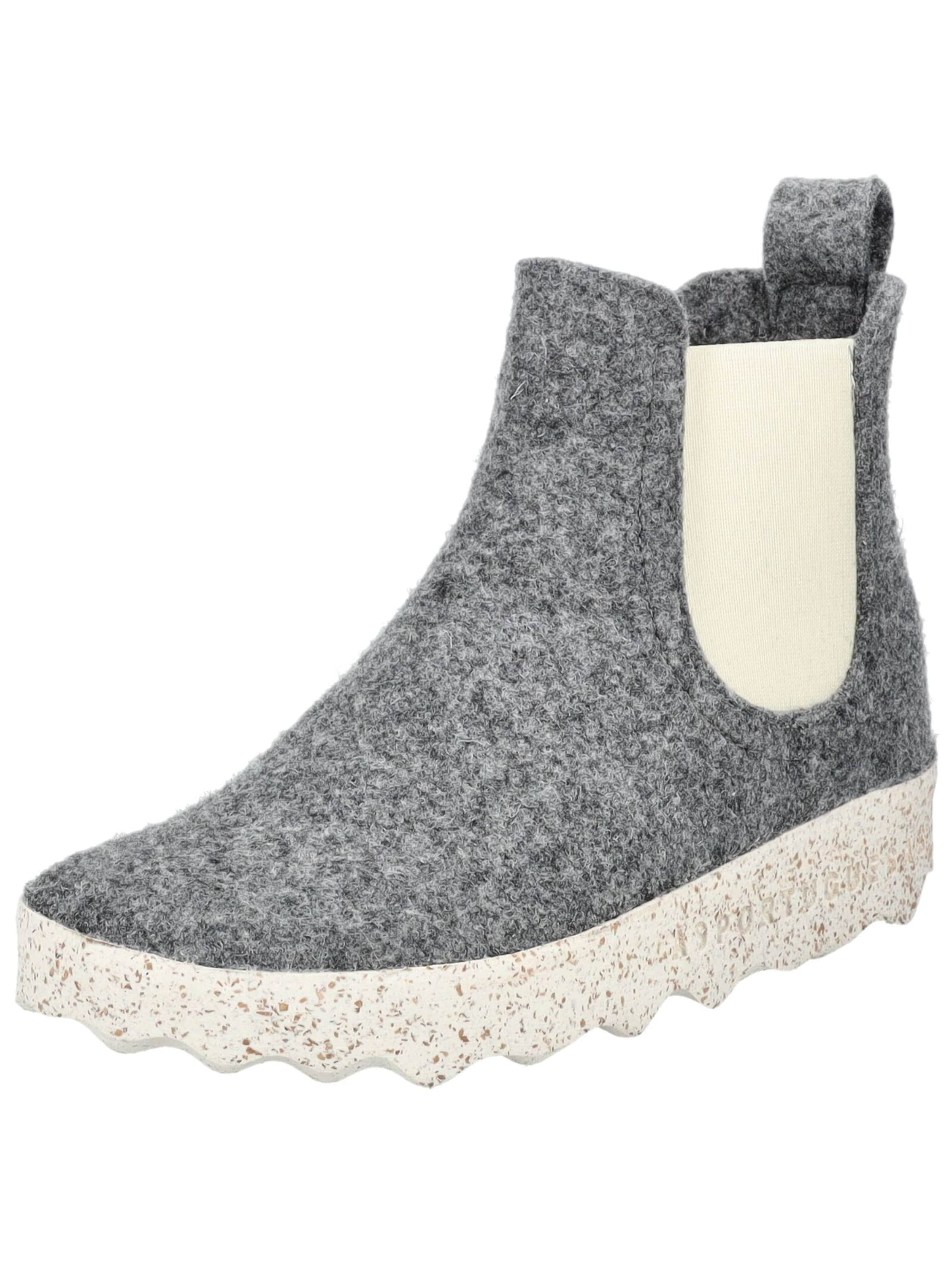 Asportuguesas Chelsea boots in Grey: front