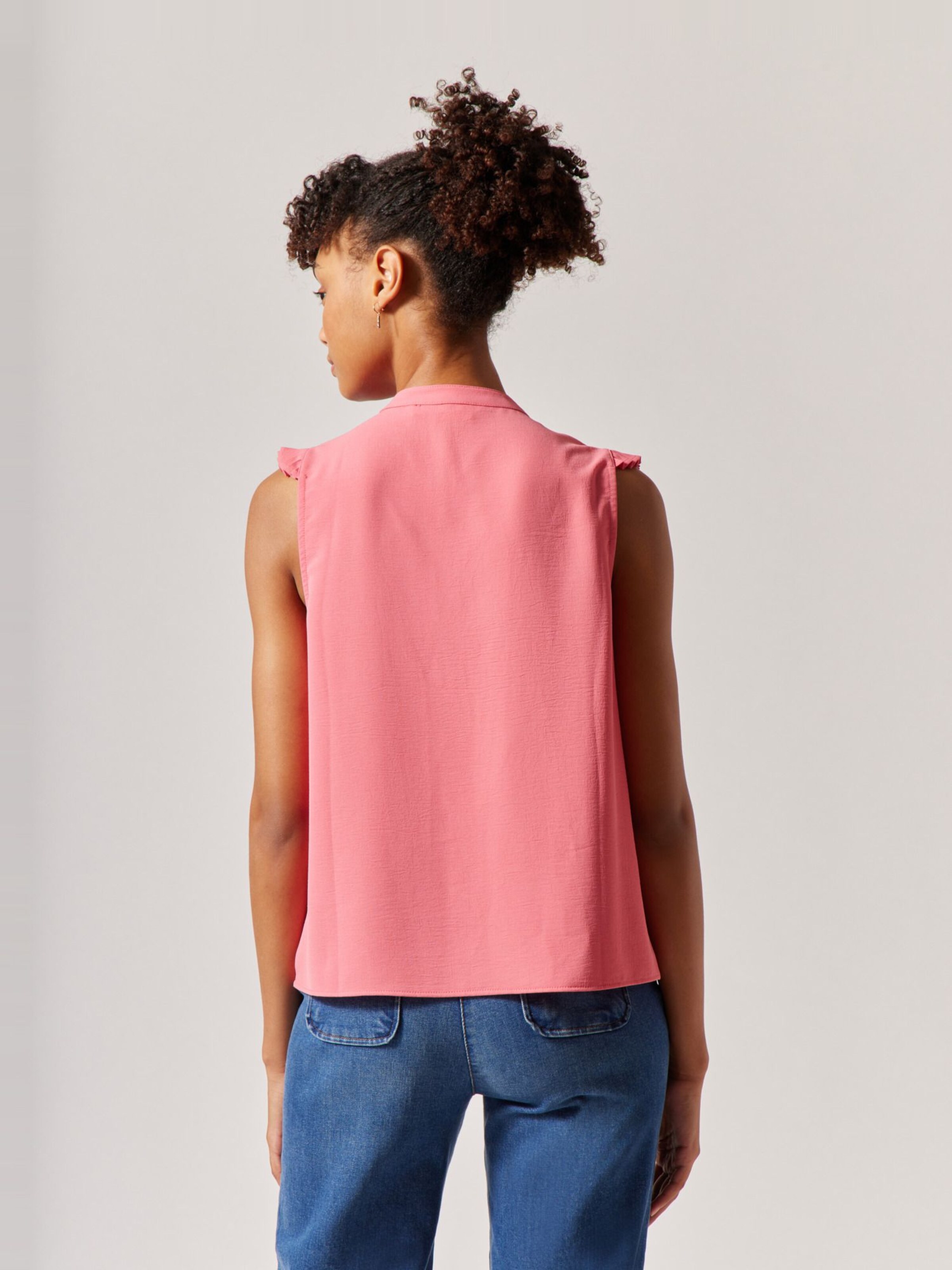 Vetements grandes tailles NAF NAF pour femmes Achetez en ligne ABOUT YOU