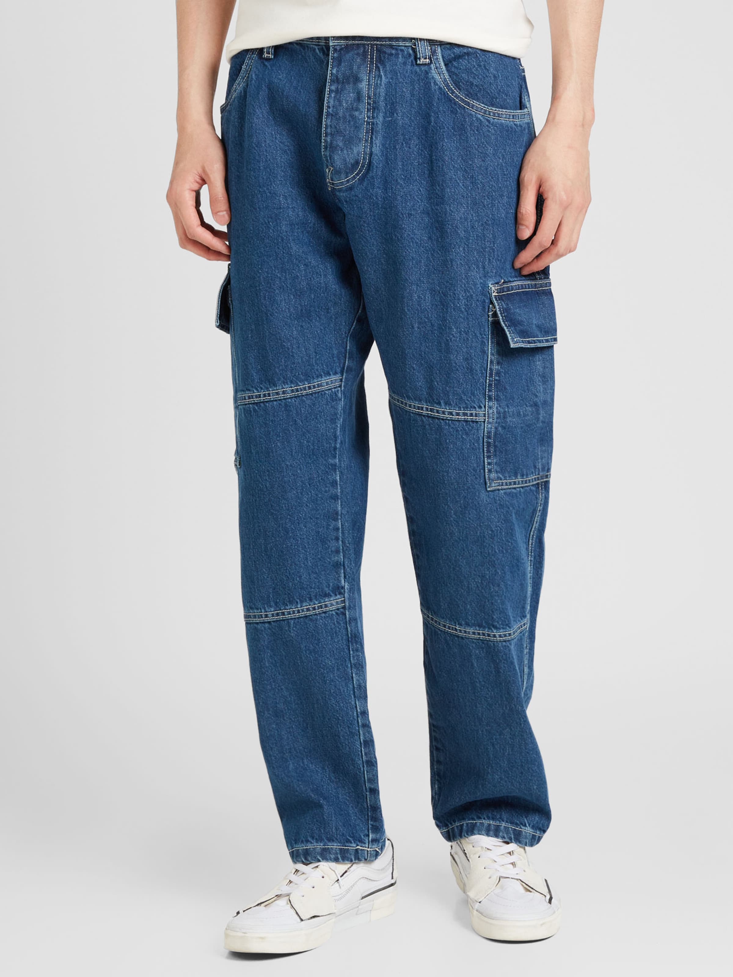 BRAVE SOUL Loose fit Cargo jeans in Blue ABOUT YOU