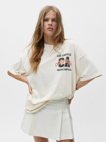 Pull&Bear Oversize t-shirt i beige: framsida