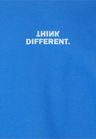 Pull-over 'Think Different' Mister Tee en bleu