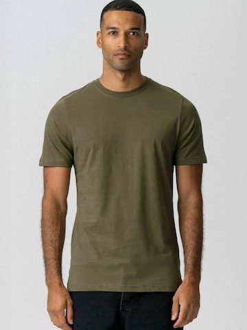 TEESHOPPEN - Ajuste regular Camisa ' Organic Basic ' en verde