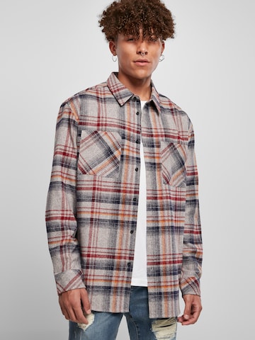 Urban Classics Regular fit Button Up Shirt in Grey: front