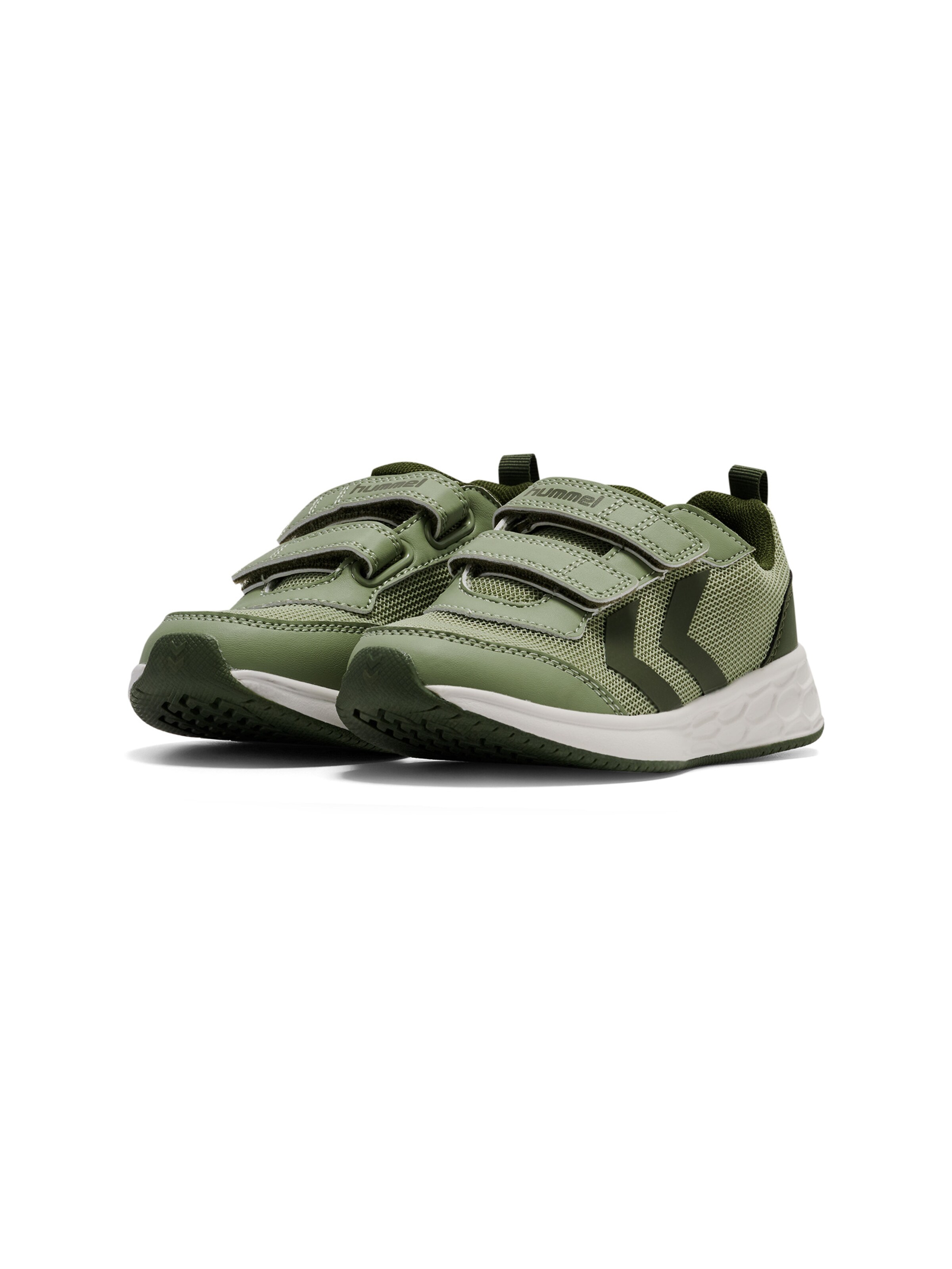 Hummel Athletic Shoes in Green