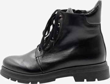 Usha Lace-Up Boots in Black