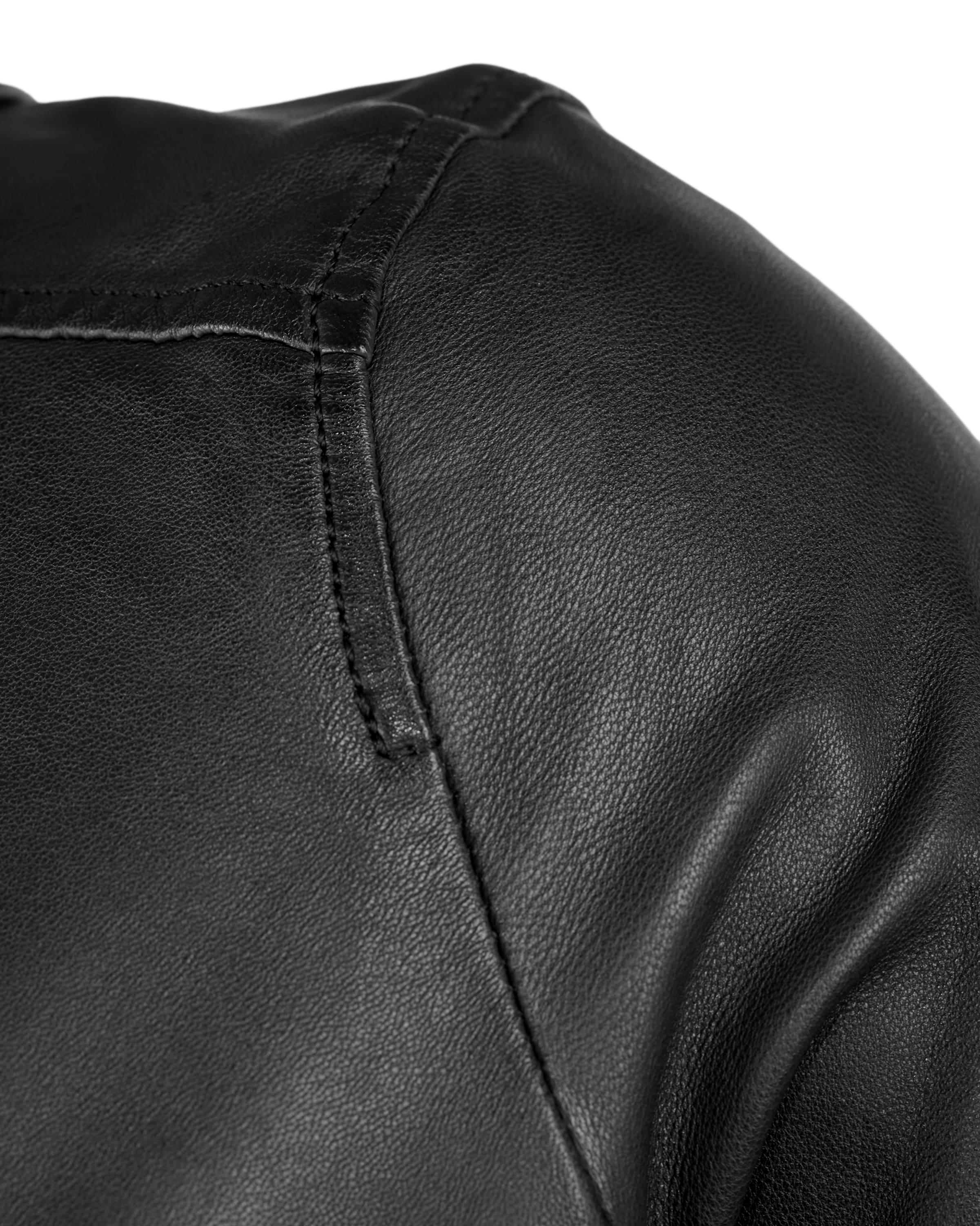 Maze Between-season jacket in Black