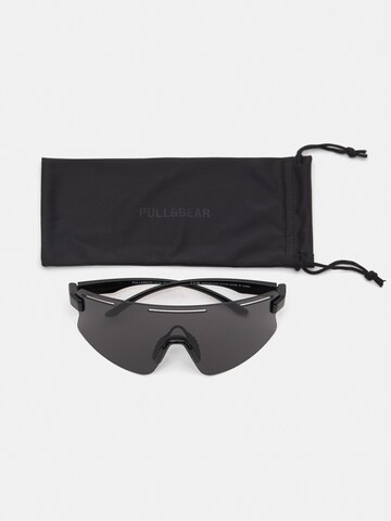 Pull&Bear Zonnebril in Zwart