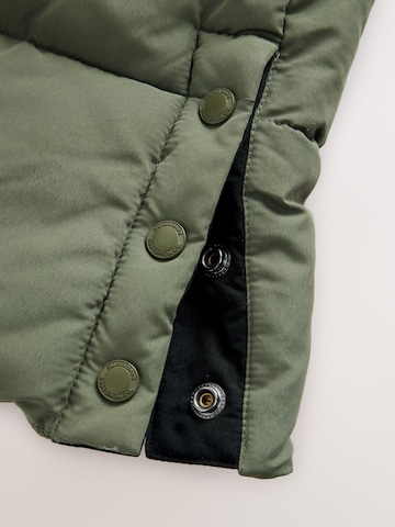 Superdry Pitkä takki värissä vihreä