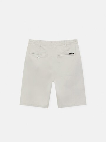 Pull&Bear Regularen Chino hlače | bela barva