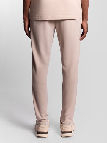 Lyle & Scott Slimfit Broek in Roze