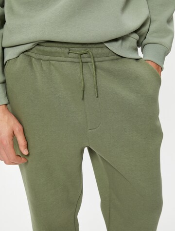 Koton Tapered Hose in Grün