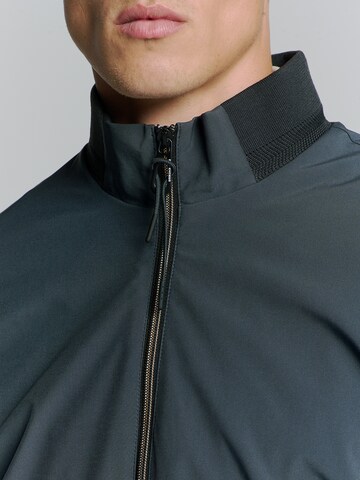 No Excess Jacke in Blau
