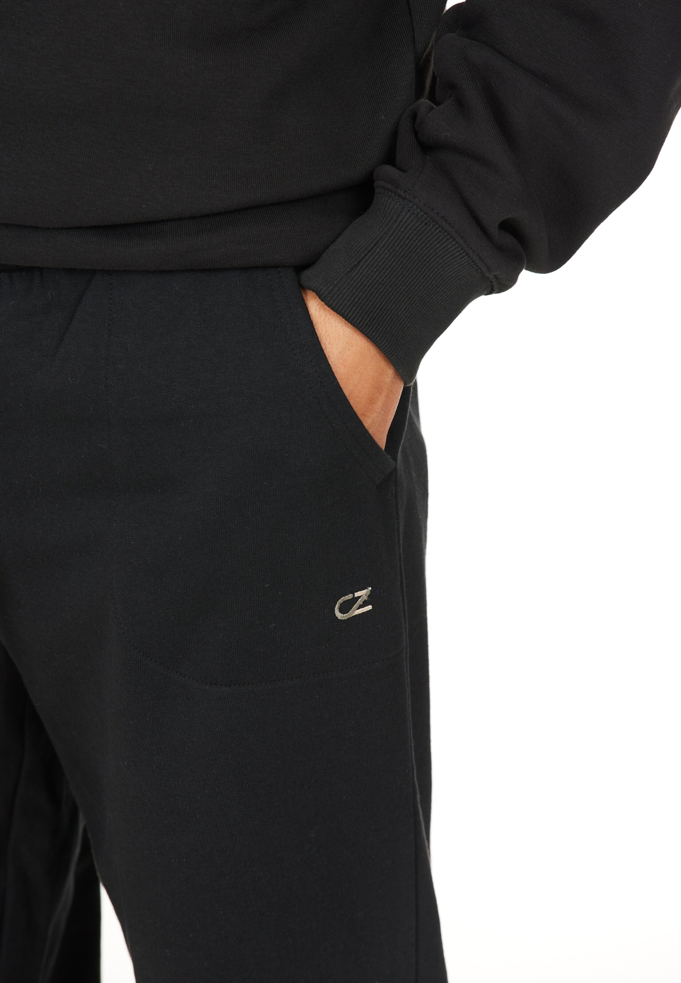 Cruz Tapered Pants 'Regent' in Black