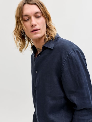 Regular fit Camicia di JACK & JONES in blu