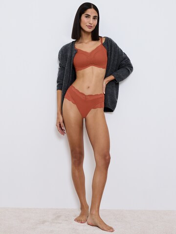 TRIUMPH - Cueca ' Lift Smart Bandeau Maxi ' em laranja