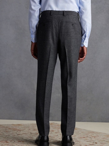 Regular Pantalon à plis Next en gris